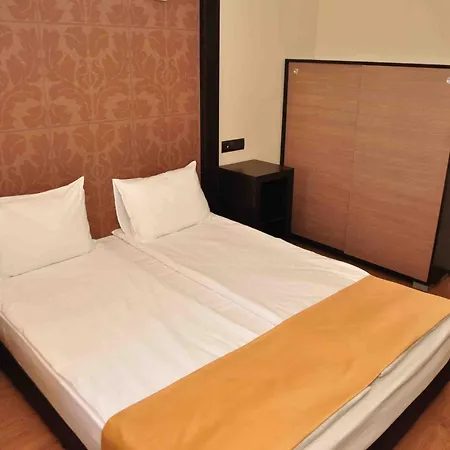 Luxor Complex 3* Ivajlovgrad