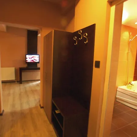 Luxor Complex 3*